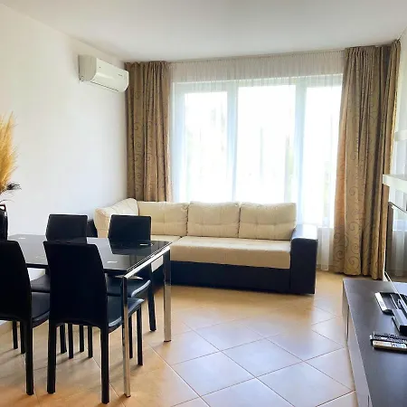 Aparthotel Ravda Family Resort. Park&Sea