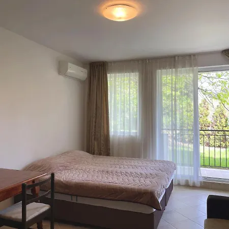 Family Resort. Park&sea Aparthotel Ravda