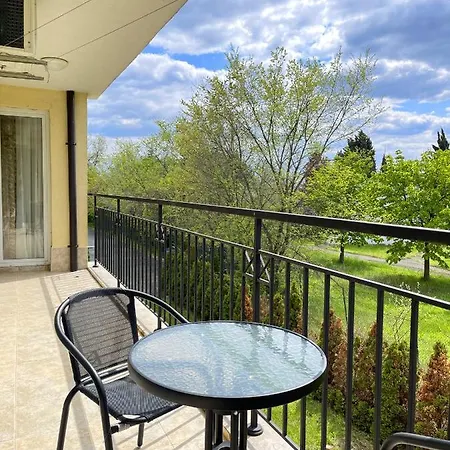 Family Resort. Park&sea Aparthotel Ravda