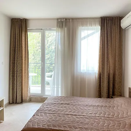 Aparthotel Ravda Family Resort. Park&Sea