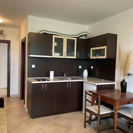 Ravda Family Resort. Park&Sea Aparthotel