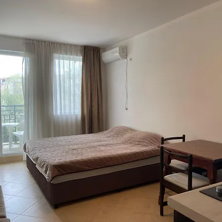 Ravda Family Resort. Park&Sea Aparthotel